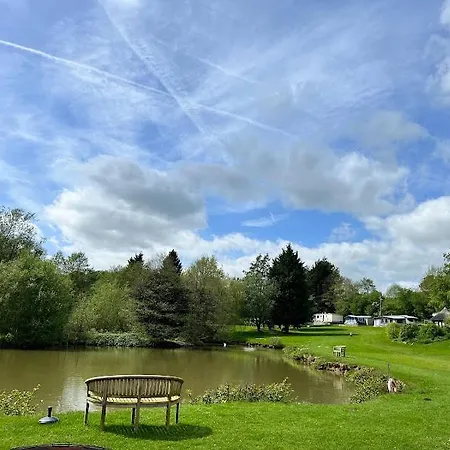 Blackbrook Lodge Camping Pods Belper Exterior foto