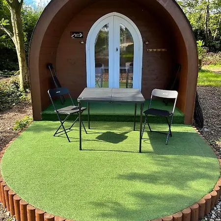Blackbrook Lodge Camping Pods Belper Exterior foto